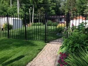 Arrow Fence Panels with Sonoma Ped Gate